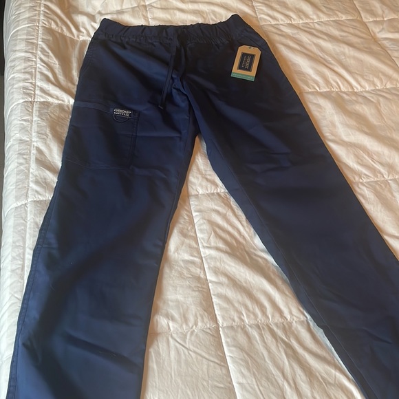 Cherokee scrub pants - Picture 2 of 4